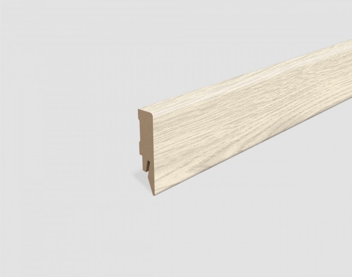 SOKLOVÁ LIŠTA EGGER