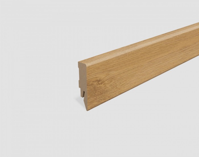 SOKLOVÁ LIŠTA EGGER