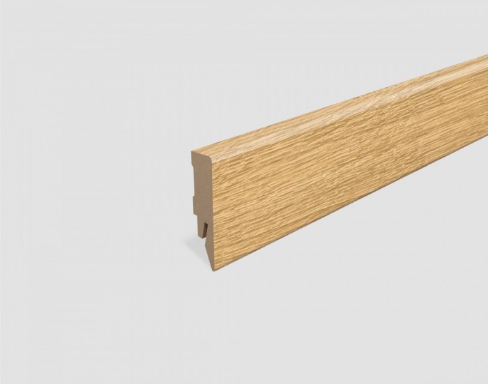 SOKLOVÁ LIŠTA EGGER