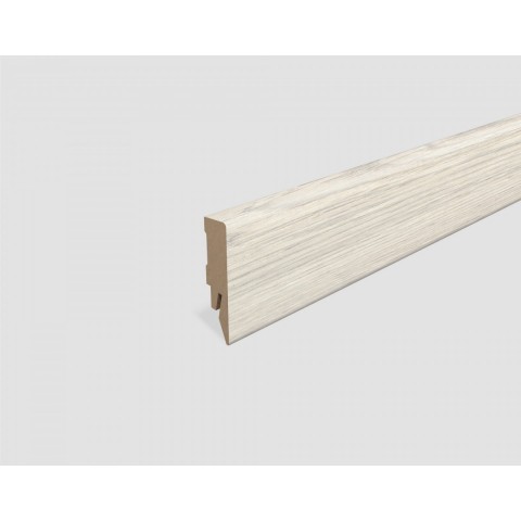 SOKLOVÁ LIŠTA EGGER