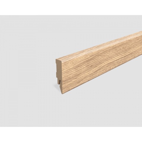 SOKLOVÁ LIŠTA EGGER