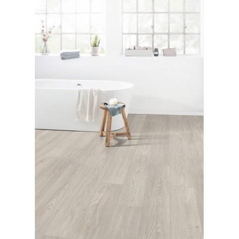 Dub Cesena biely Dub Cesena biely